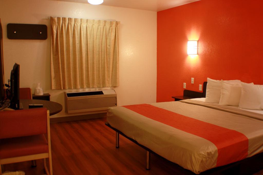 Motel 6 Little Rock South Dış mekan fotoğraf