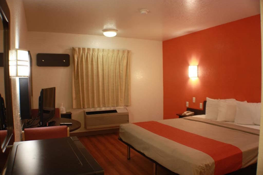 Motel 6 Little Rock South Dış mekan fotoğraf