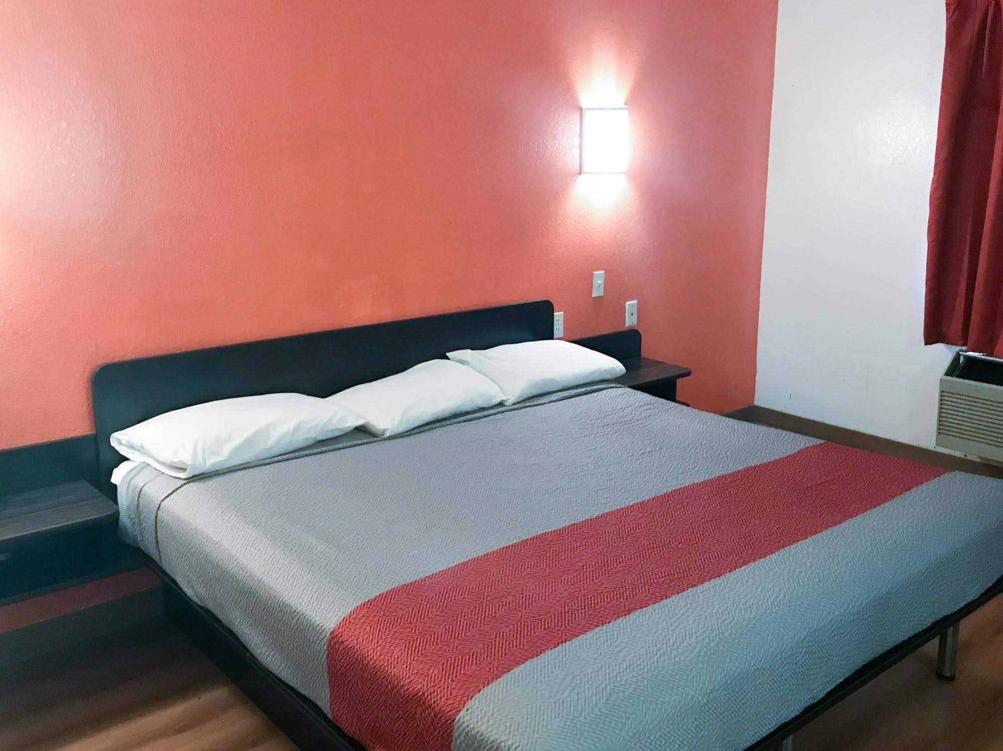 Motel 6 Little Rock South Dış mekan fotoğraf
